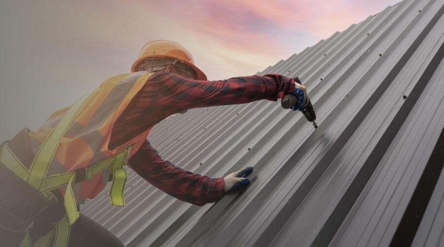 Professional gutter cleaning in Frederick, SD